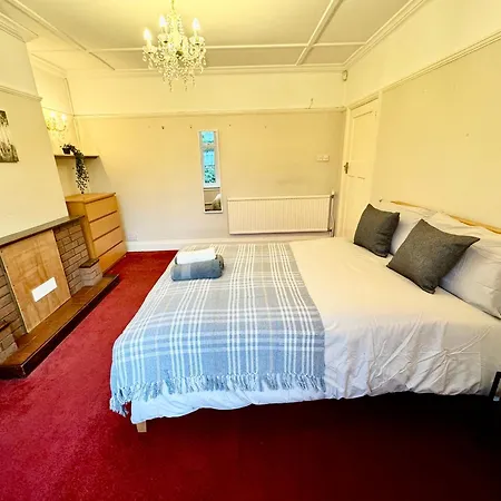 Comfortable Near Southmead