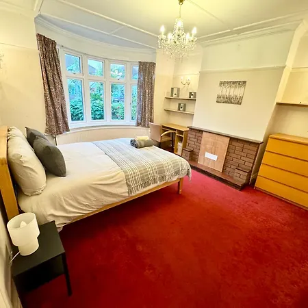 Comfortable Near Southmead *