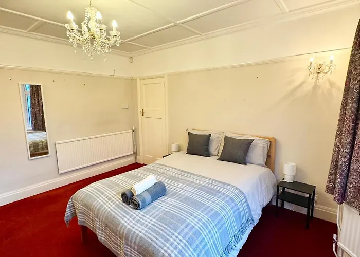 Homestay Comfortable Near Southmead Bristol