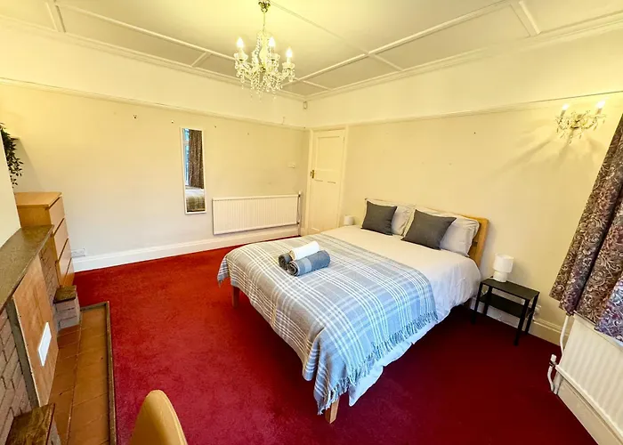 Comfortable Near Southmead *